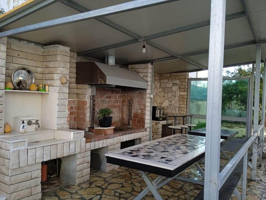 Villa Besnik, Rooms For Rent Vlore Exterior photo